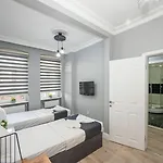 Butterfly Apartmanhotel 3*