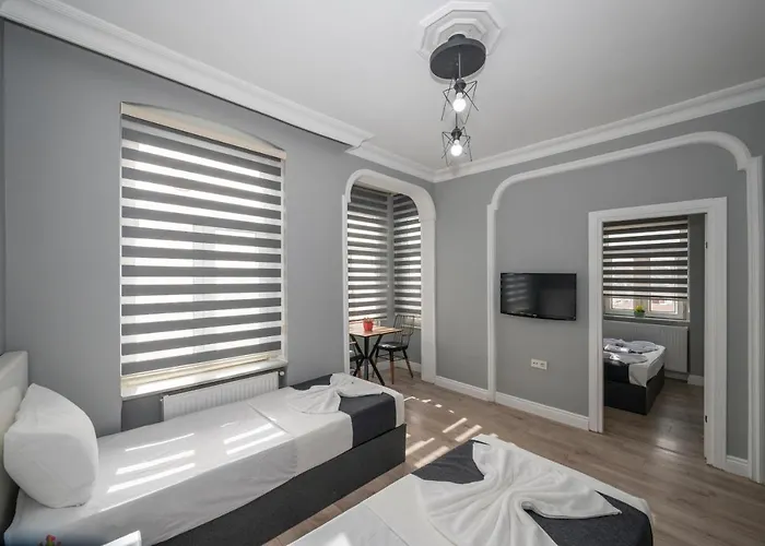 Aparthotel Butterfly 3*