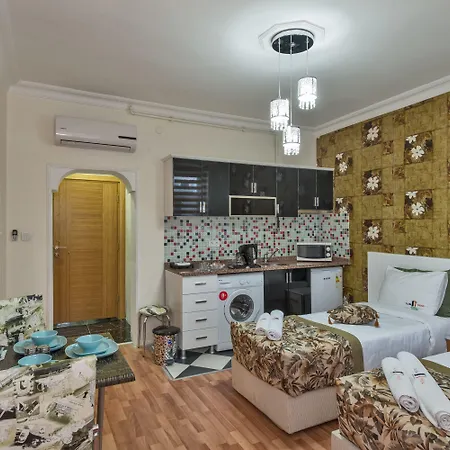 Apartmanhotel Butterfly 3*