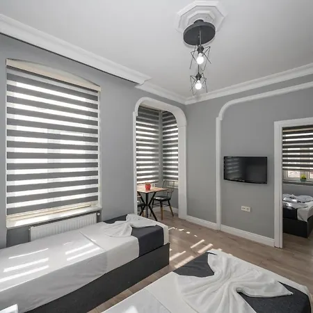 Apart Otel Butterfly 3*