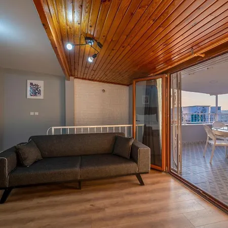 Butterfly Apart Otel 3*