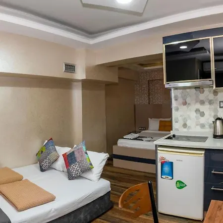 Butterfly Apart Otel 3*
